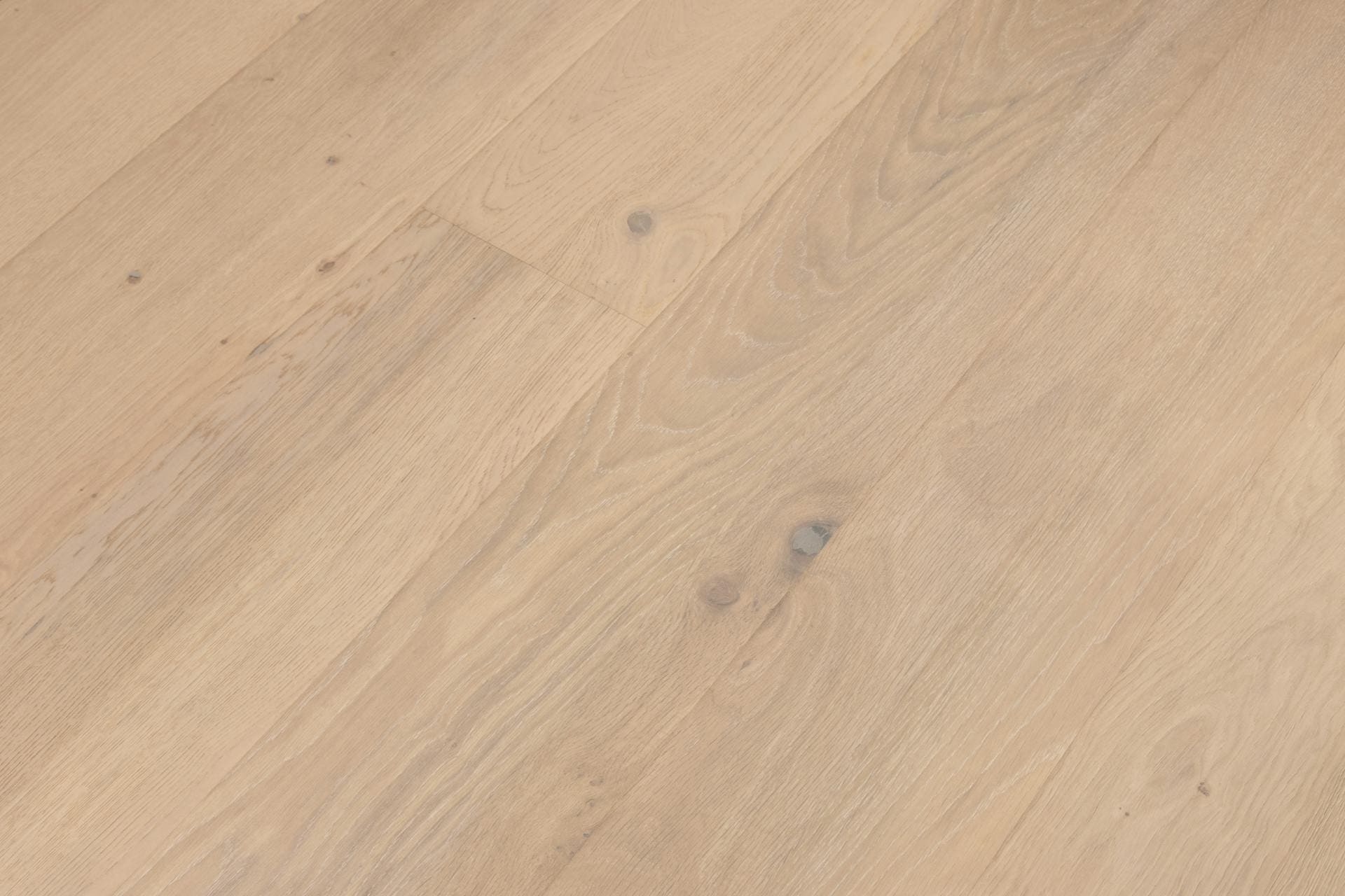 Cali Floors Mavericks 9.4"x86.6"  Half Moon Oak