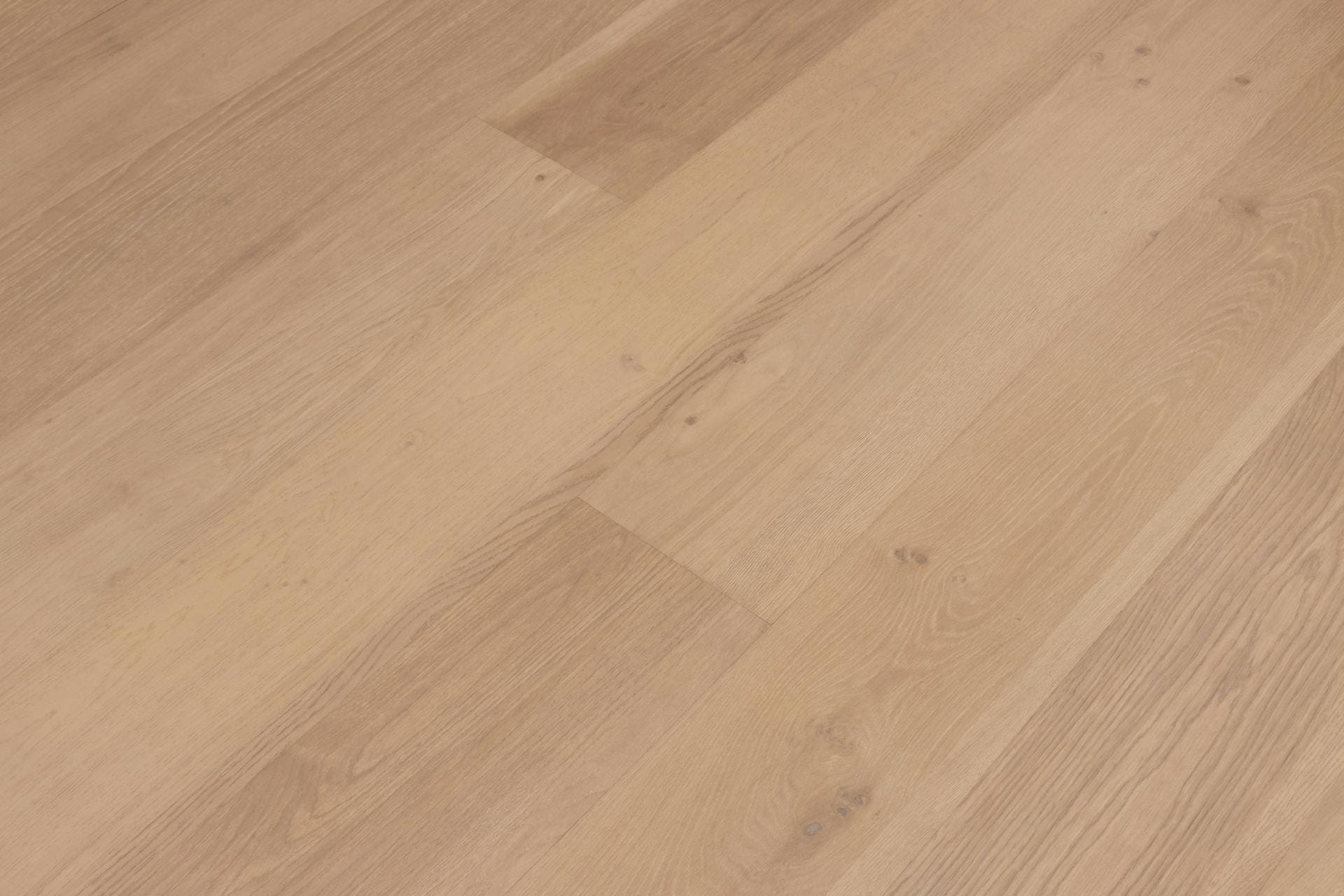 Cali Floors Mavericks 9.4"x86.6"  Capitola Caramel